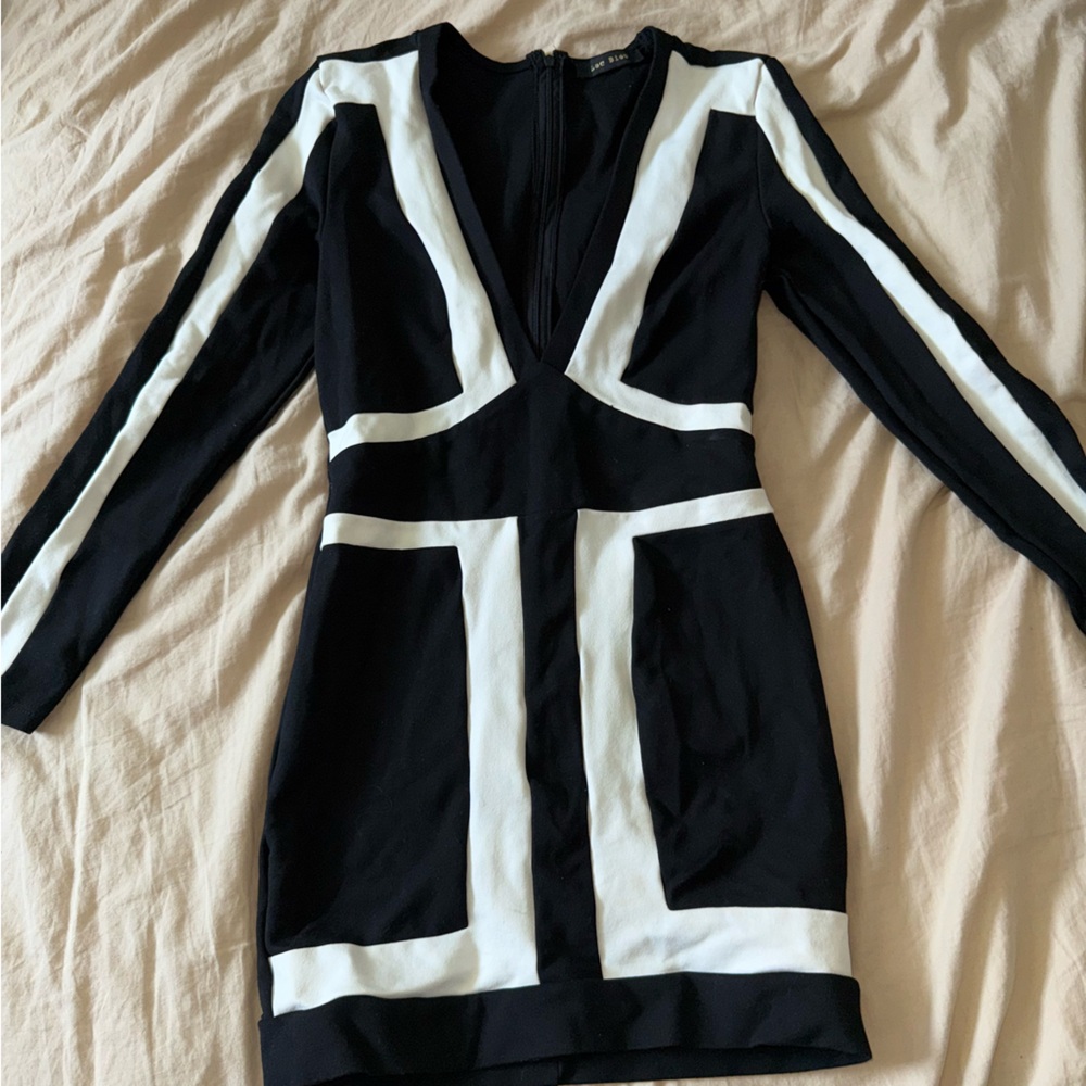 Fashion Nova Black and White Long Sleeve Bodycon Dress
